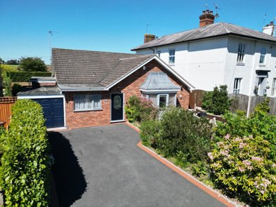 Property on Stourbridge Road, DY10 2UY