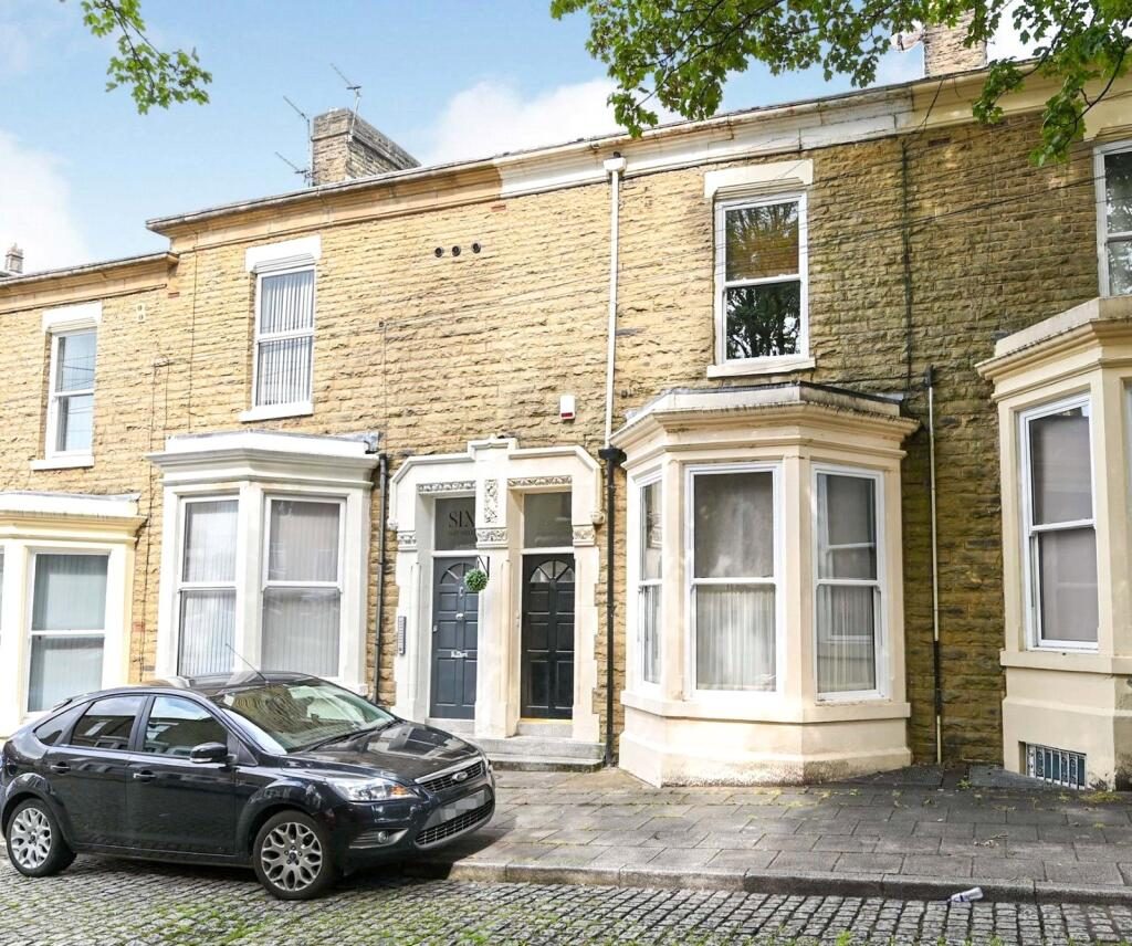 Terraced House