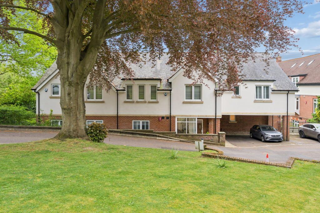 Property main image