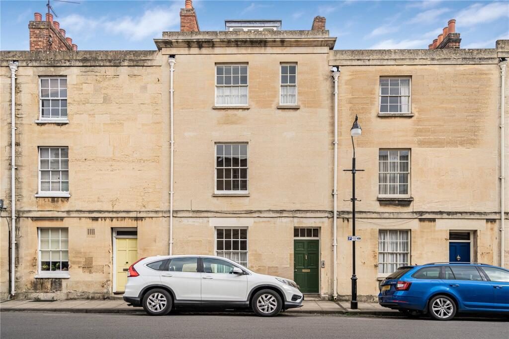 Terraced House