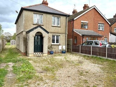 Property on Forest Road, RG40 5SA