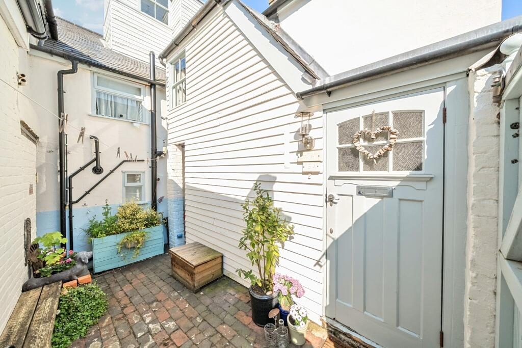 Maisonette
