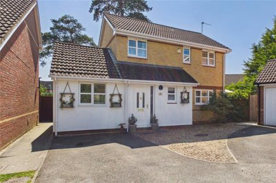Property on Morton Place, RG7 5QW