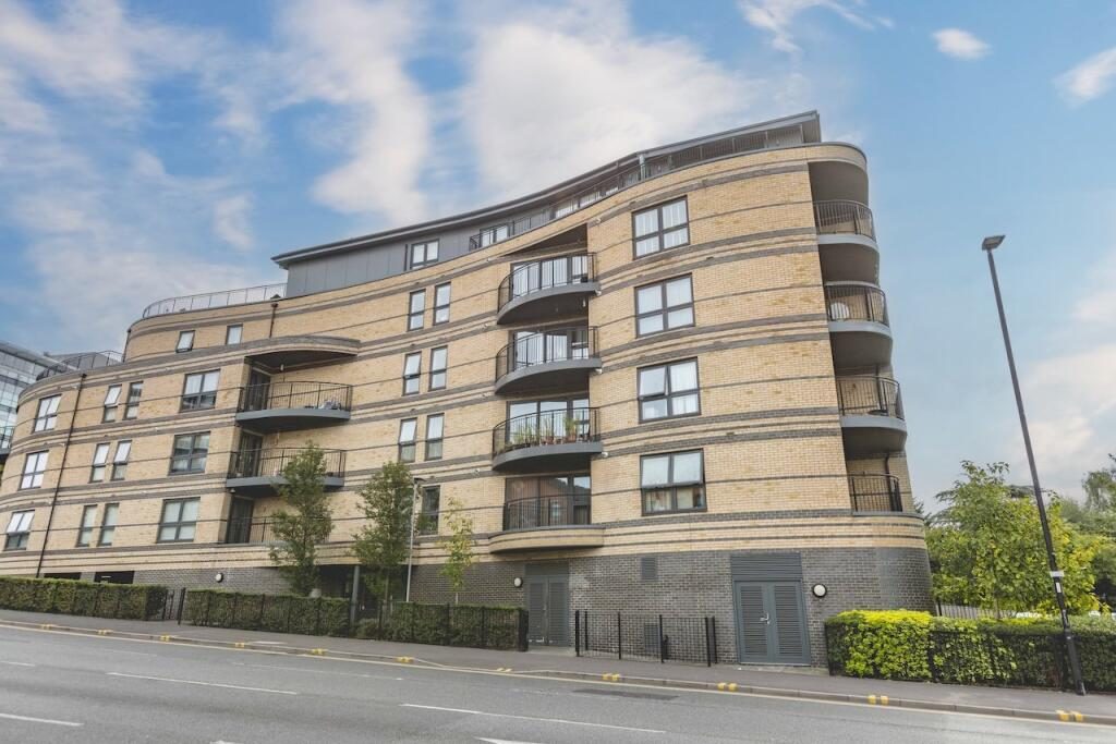 Property main image