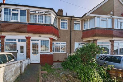 Property on Hallford Way, DA1 3AA