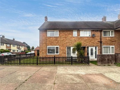 Property on Longford Grove, HU9 4NA