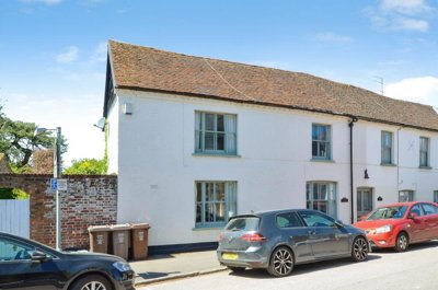 Property on High Street, AL3 7LJ