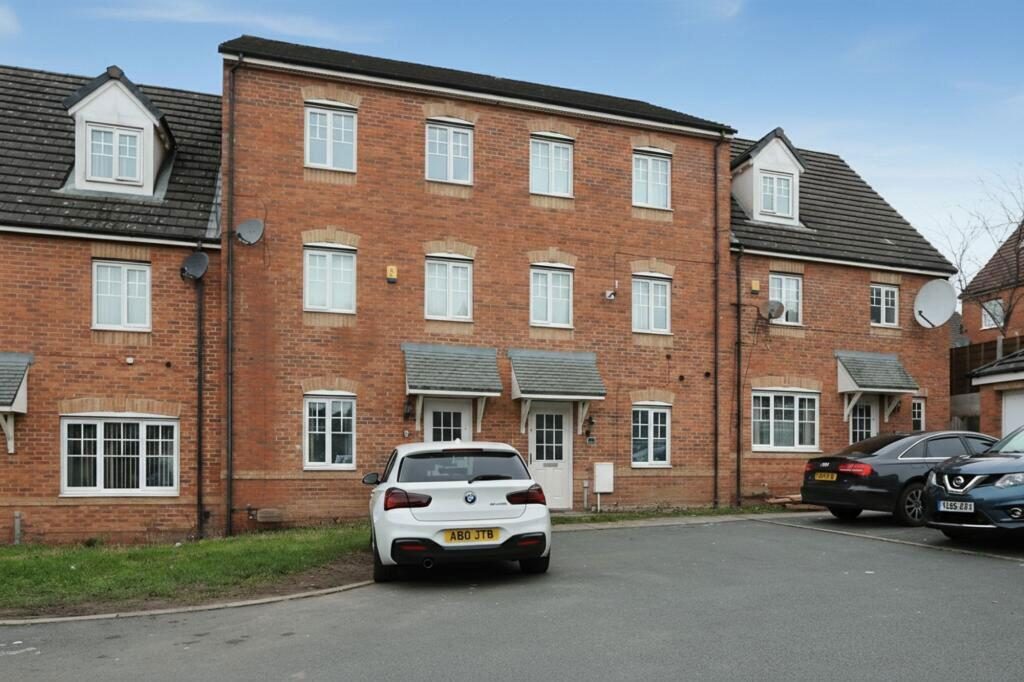 Terraced House