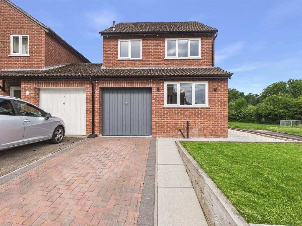 Property main image