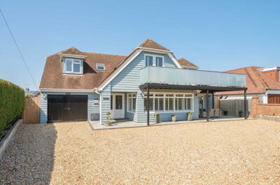 Property on Old Point, PO22 7RY