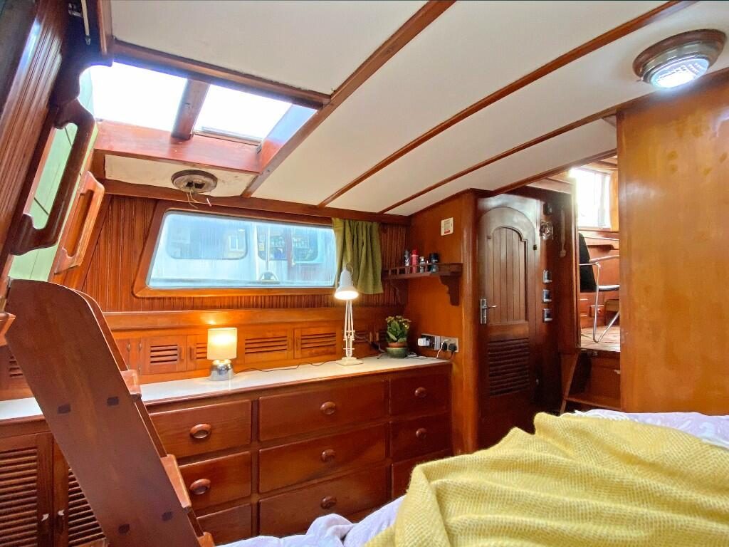 House Boat