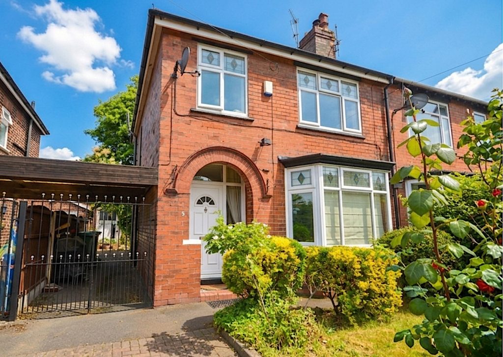 Property main image