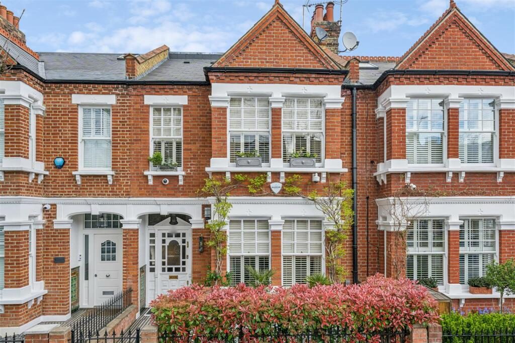 Terraced House