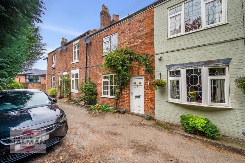 Terraced House