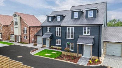 Property on Bulrush Way, EN10 6GS