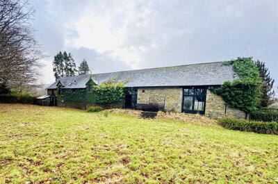 Property on SA32 8RP