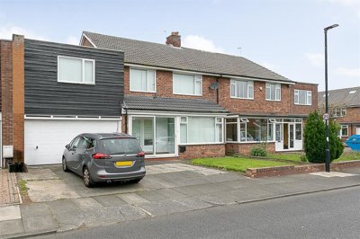 Property on Oakhurst Drive, NE3 4JS