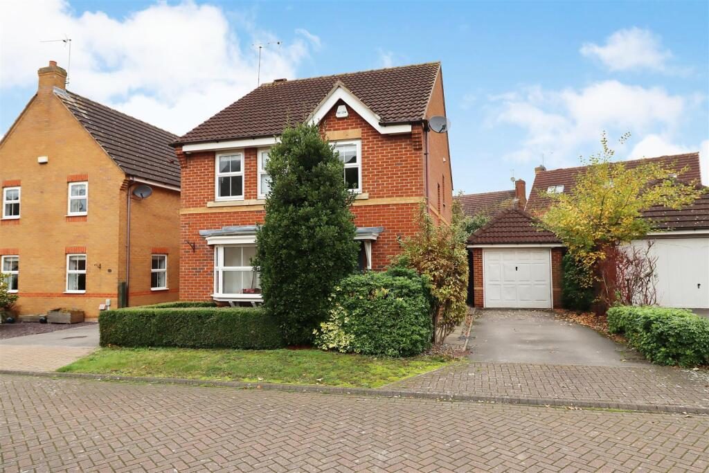 Property main image