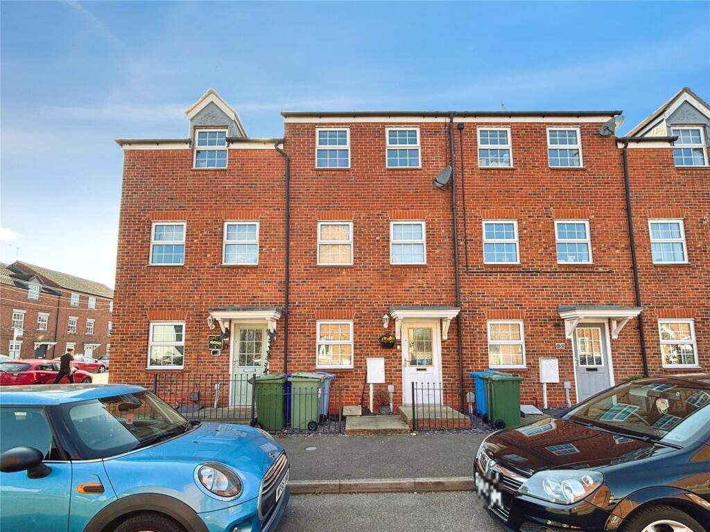 Terraced House