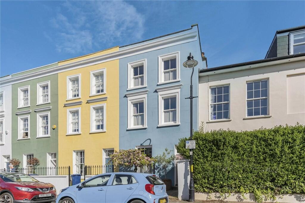 Terraced House