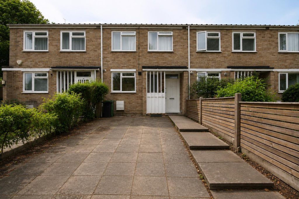 Property main image