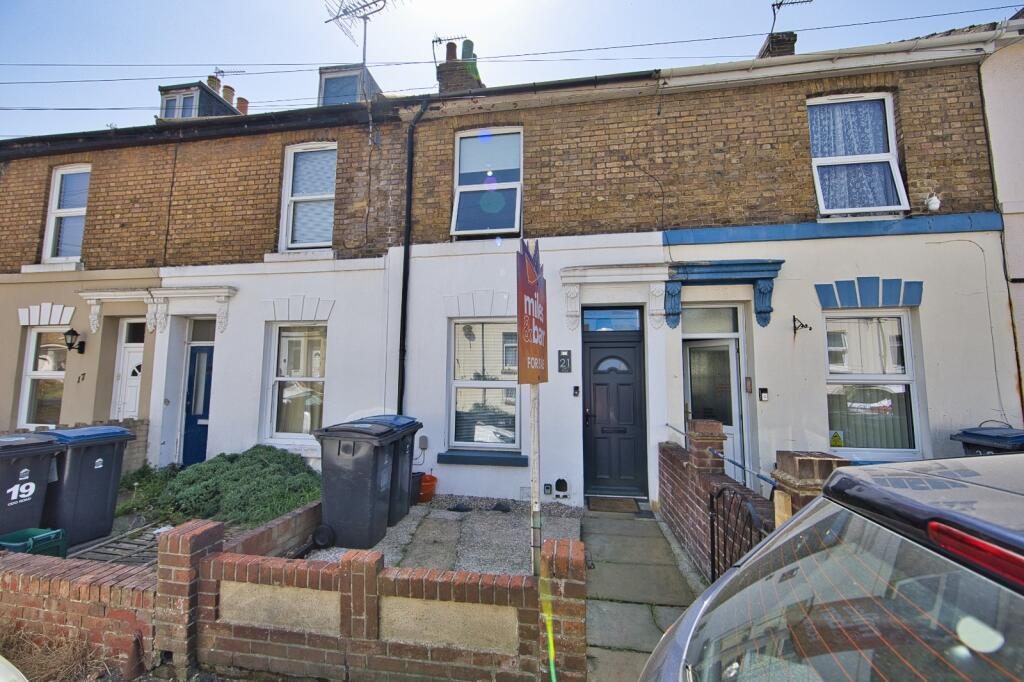 Terraced House