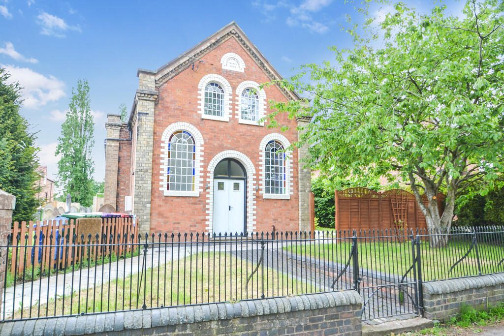 Property main image