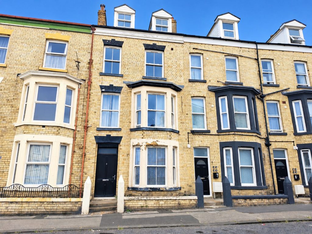 Property main image