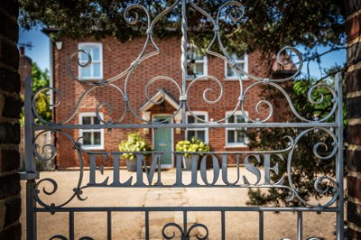 Property on Four Elms Road, TN8 6NL