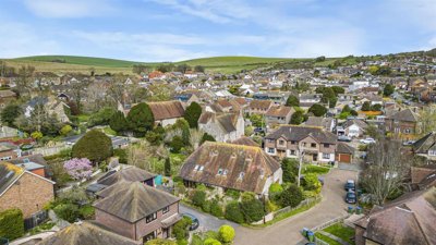 Property on Vicarage Close, BN9 0RF