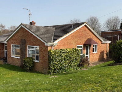 Property on Broadfield Close, SP4 6LX