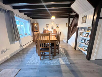 Property on SA62 5QZ