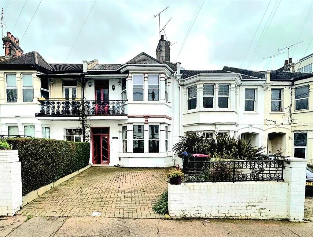 Terraced House