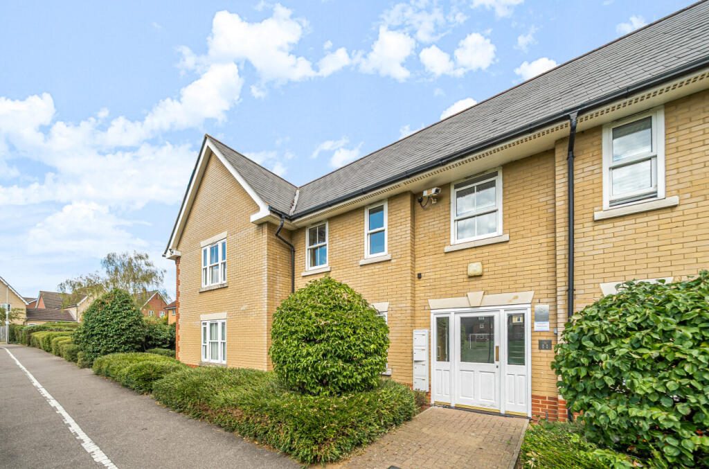 Property main image