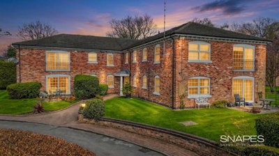 Property on Hilton Road, SK7 3AG