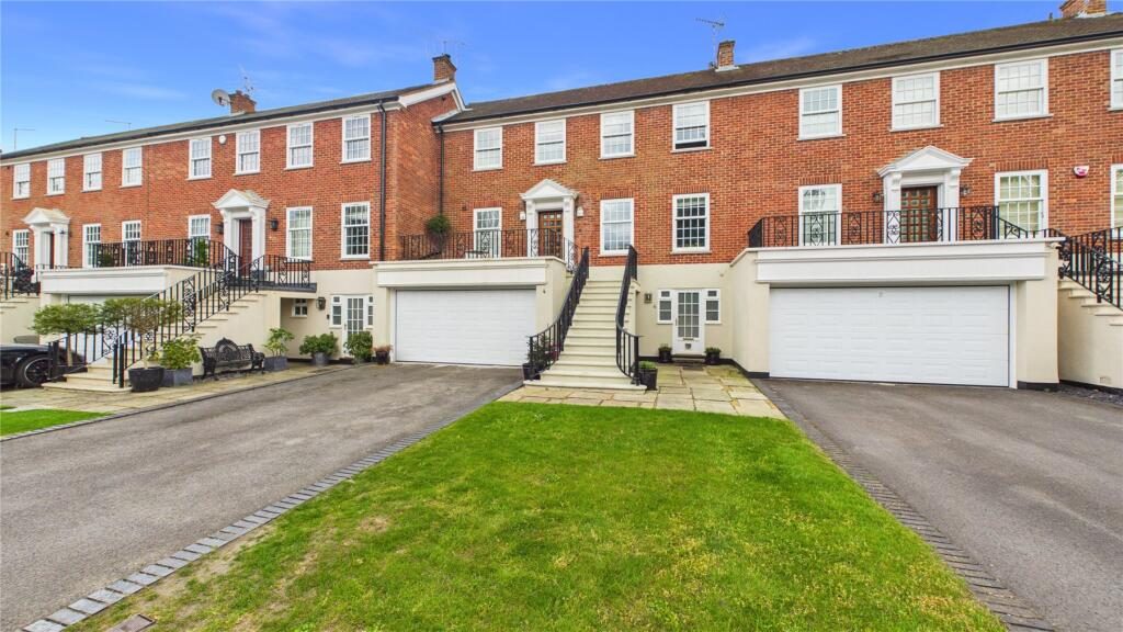 Terraced House