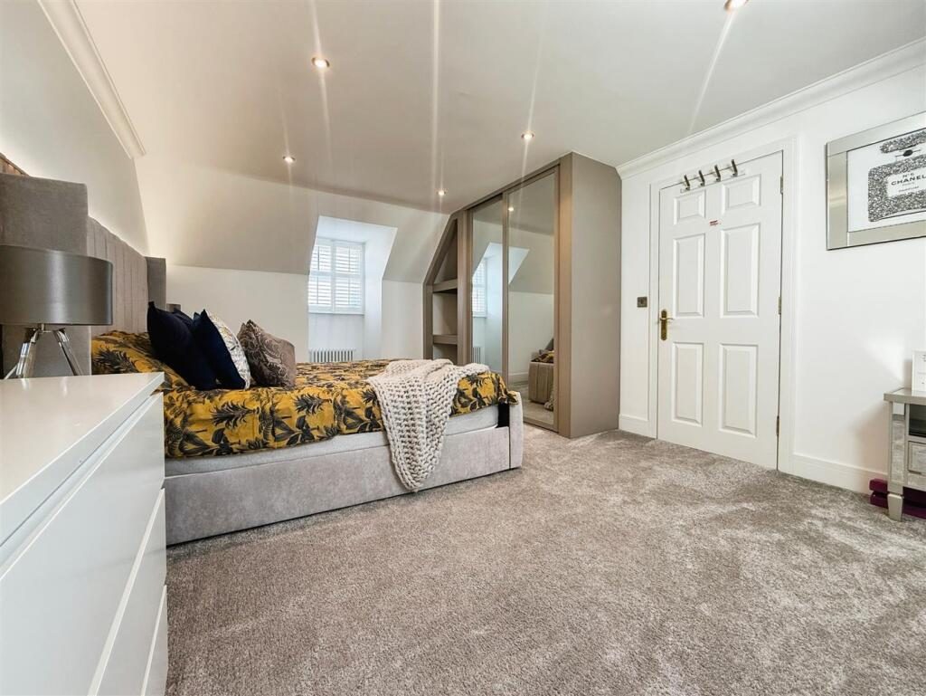Thumbnail 12