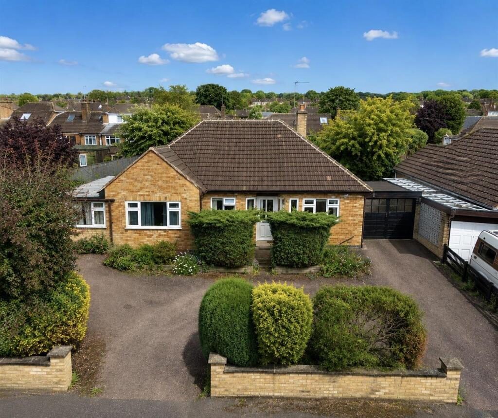 Property main image