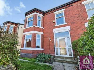 Property on Acresfield Road, M6 7GE