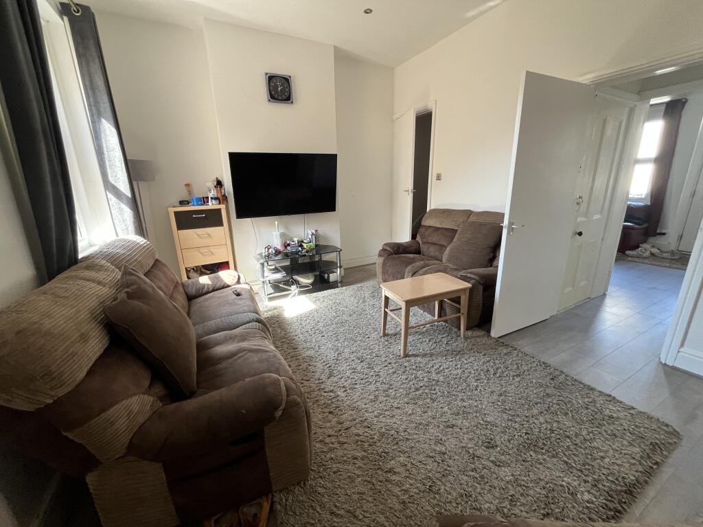Terraced House