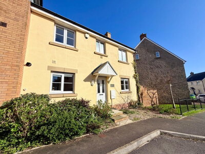 Property on Ffordd Y Gollen, CF35 6BZ