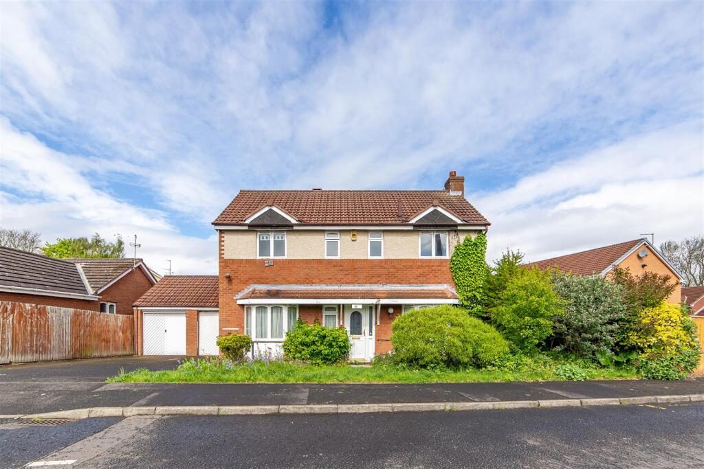 Property main image