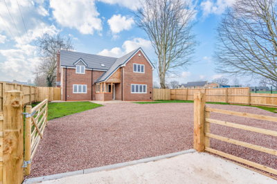 Property on Quarry Bank, DY11 7TE