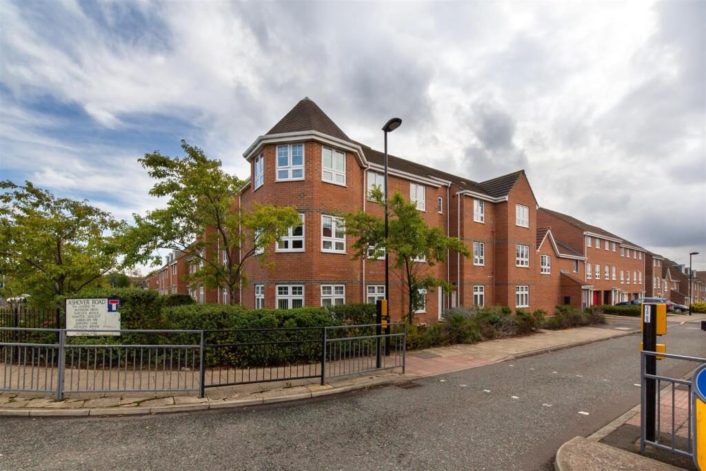 Property main image