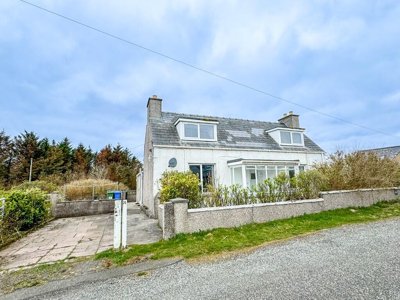 Property on North Tolsta, HS2 0NW
