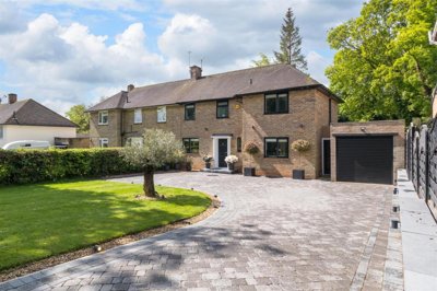 Property on Endcliffe Vale Road, S10 3ET