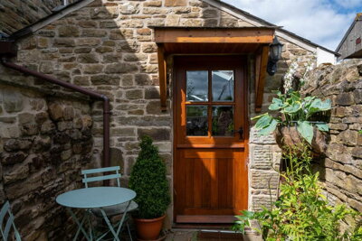 Property on Barlow Lees Lane, S18 7SW