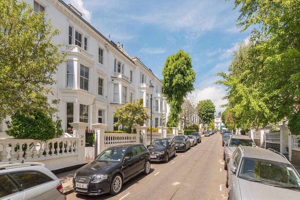 Terraced House