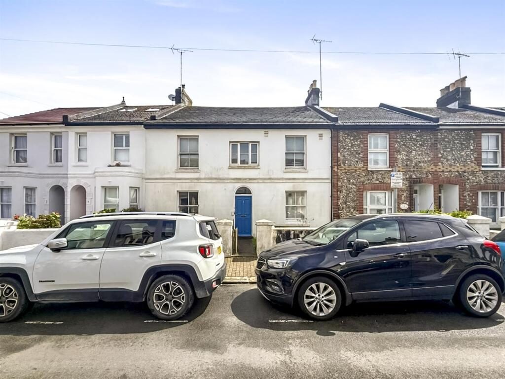 Property main image