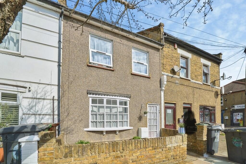 Terraced House